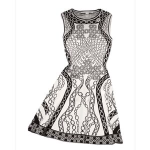 Diane Von Furstenberg Black and White Chain Pattern Mini Dress